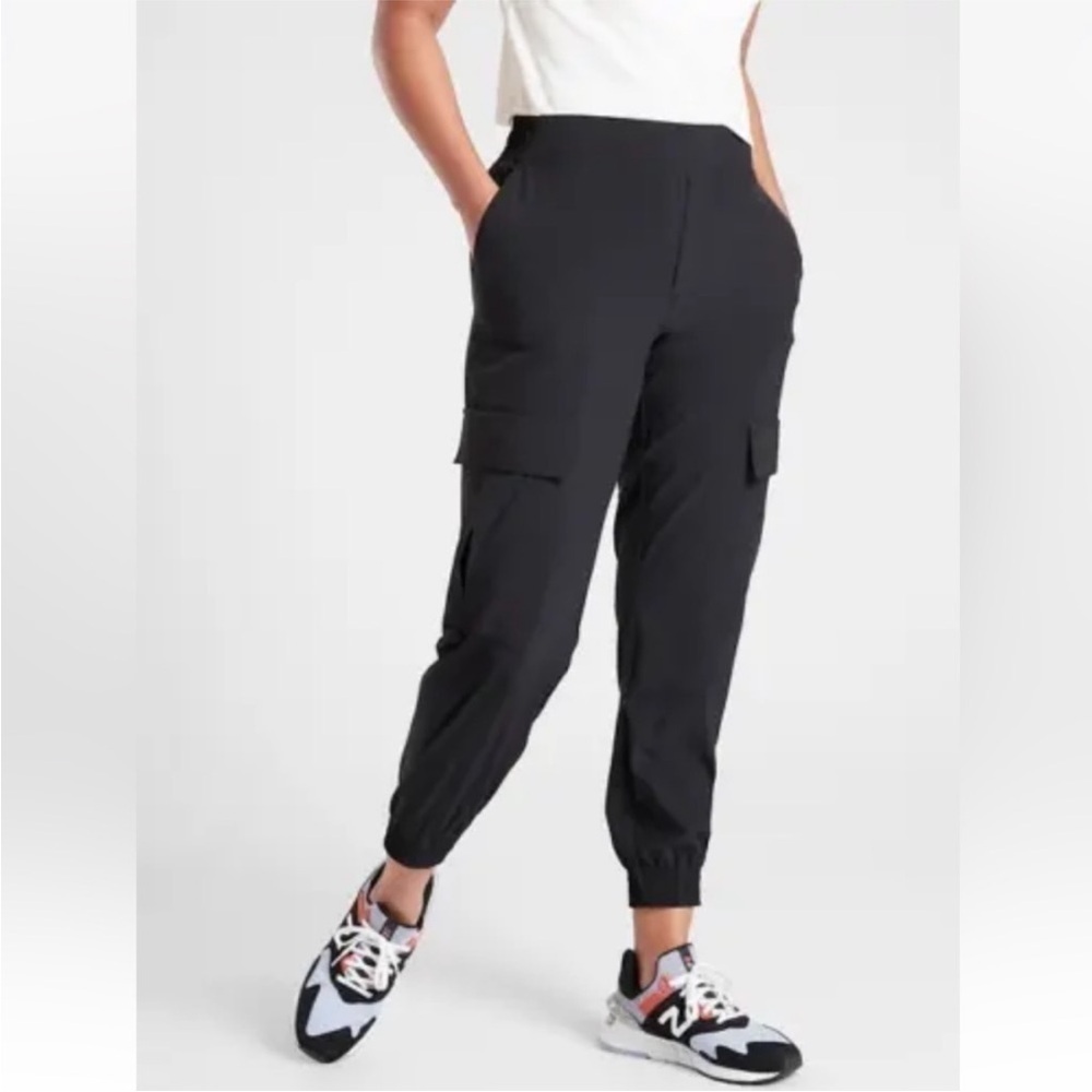 Athleta Chelsea Utility Jogger
